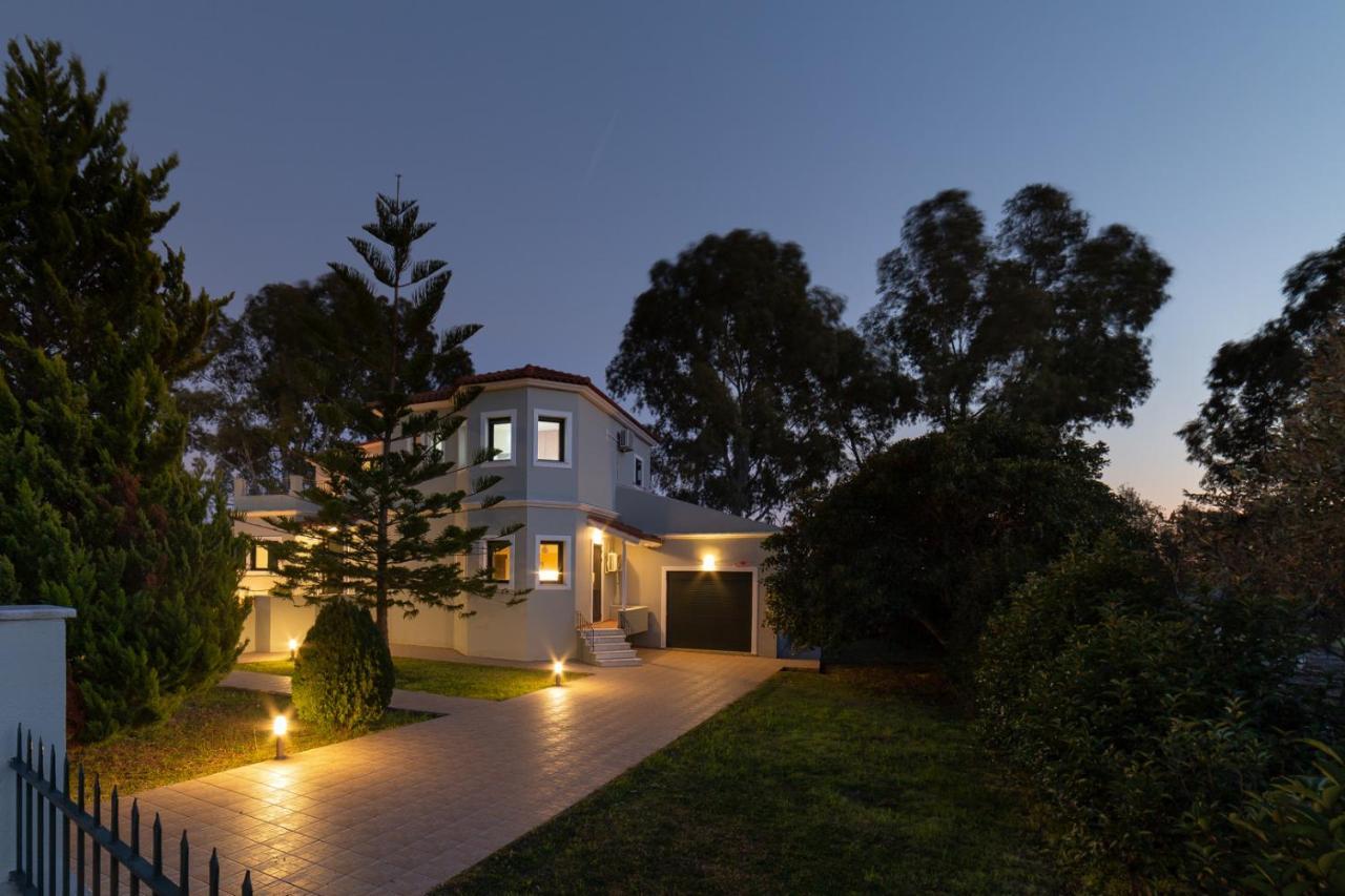Villa Louke 릭수리 외부 사진